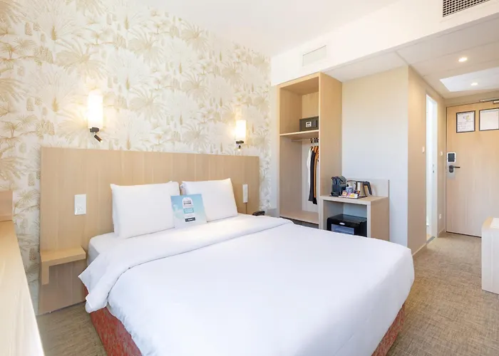 Kyriad - Palais Des PapesHotel Avignon